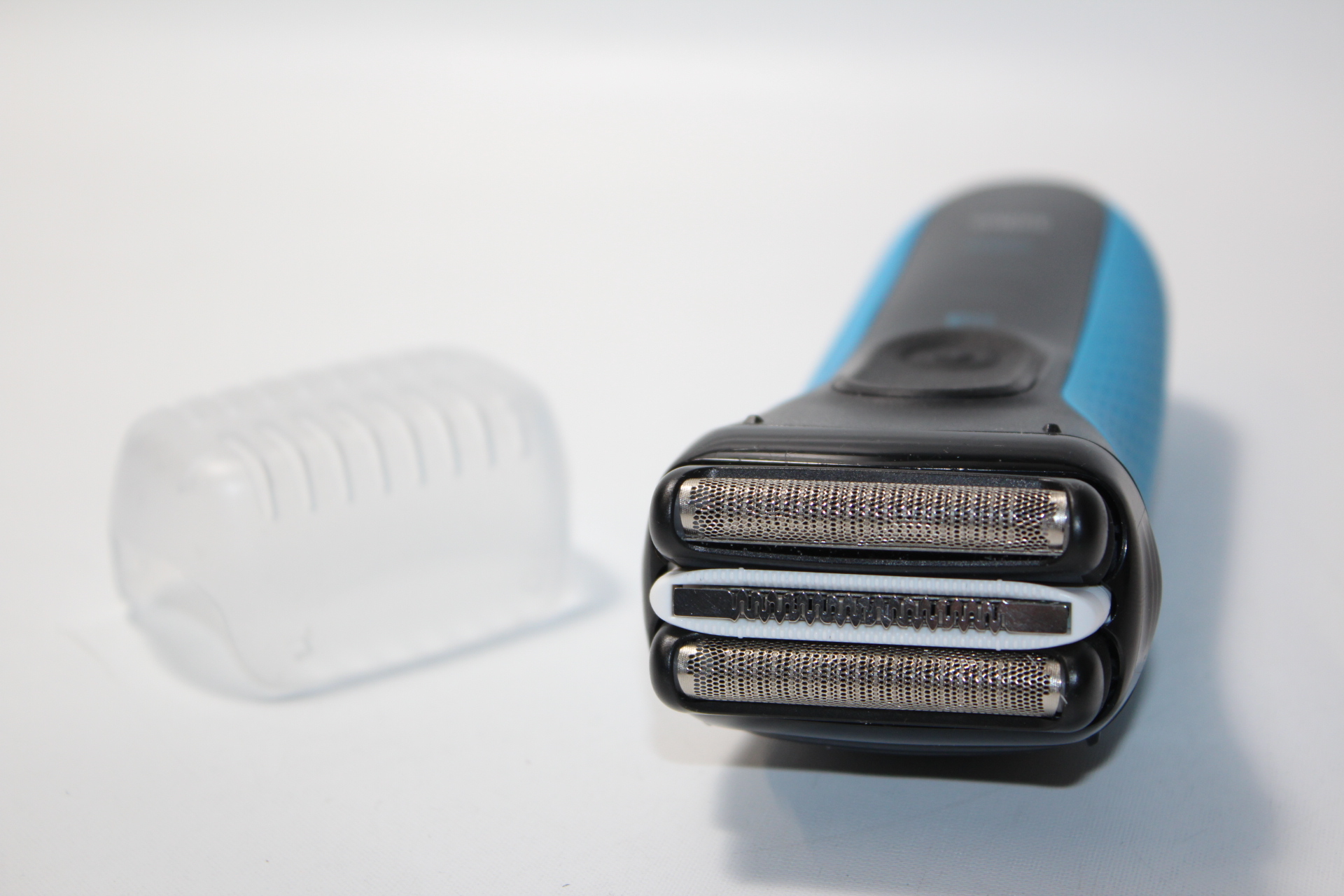 FOR PARTS Braun Electric Razor Series 3 ProSkin 3010s Rechargeable Wet