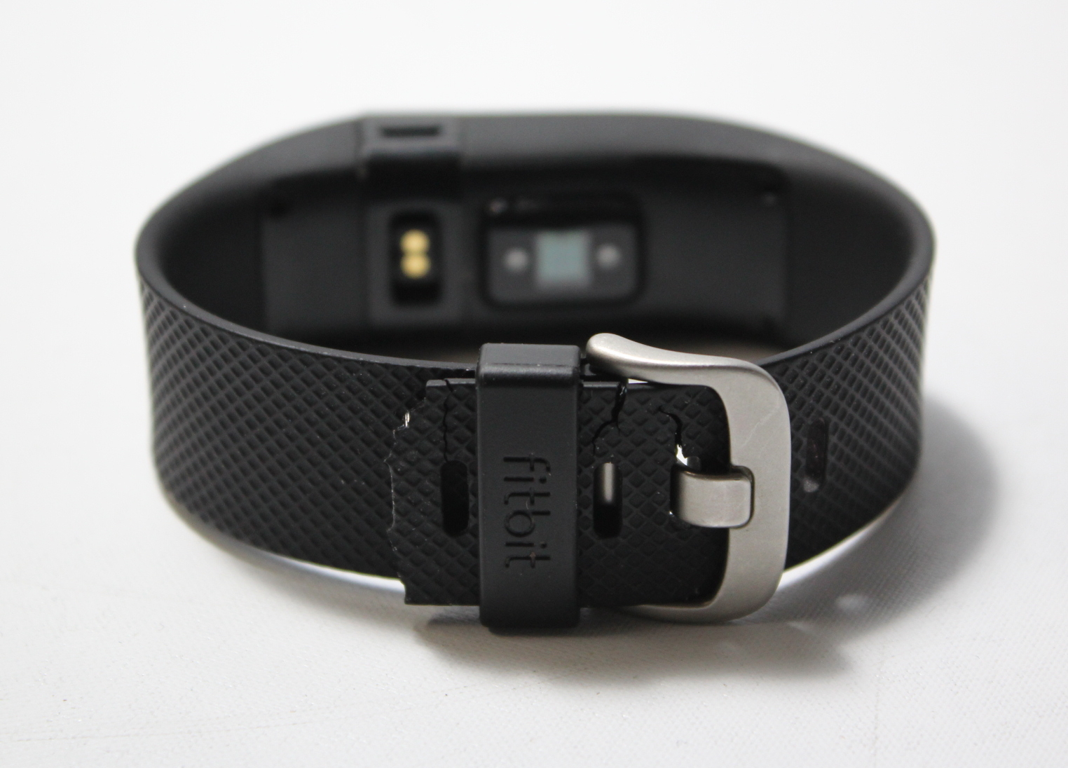 fitbit strap broke