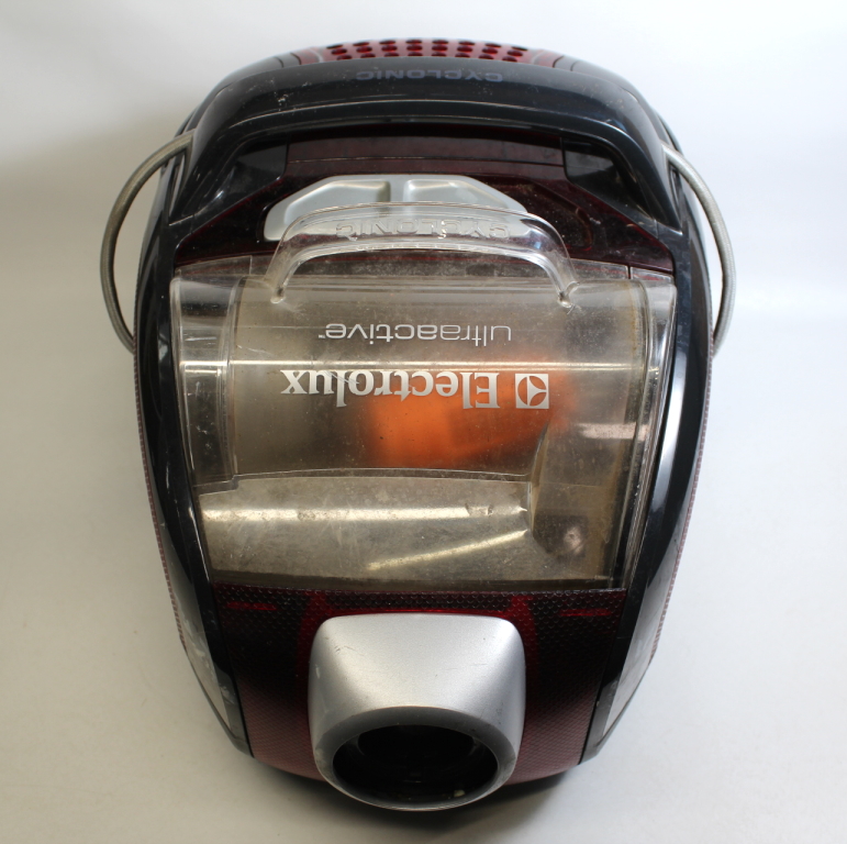 REALLY USED Electrolux EL4335B Corded Ultra Flex Canister Vacuum Red
