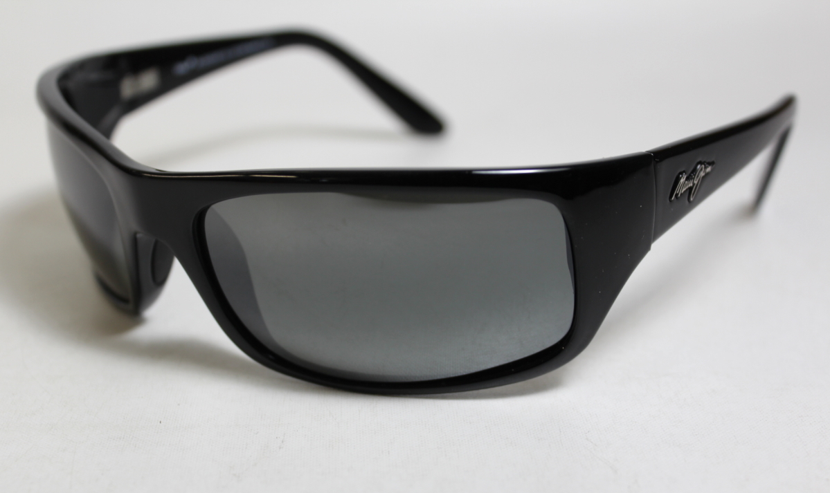 Maui Jim Peahi Polarized Matte Black Wrap Frame Sunglasses 65-19-120 ...